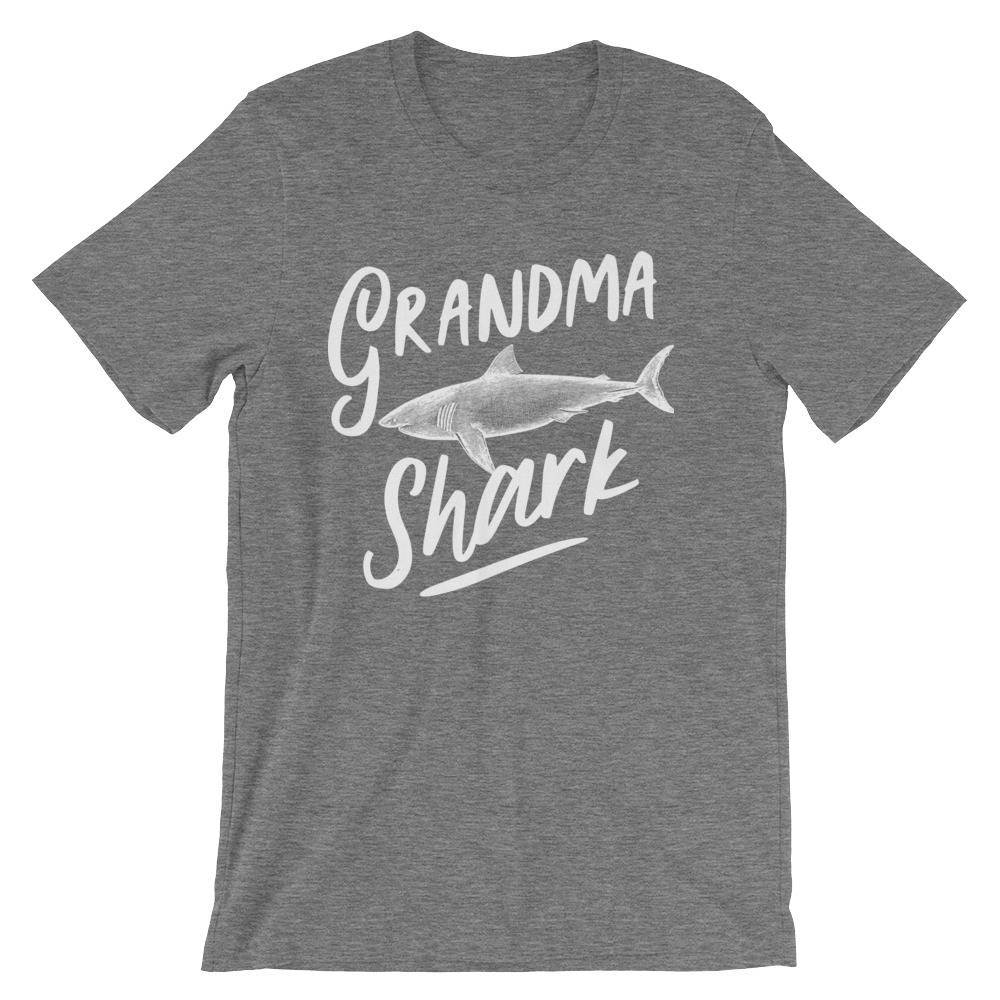 Grandma Shark Unisex T-Shirt - Pregnancy Announcement shirt - Grandma shirt - Grandma Gift - gift for grandma - new grandma - Stag & Peach Co