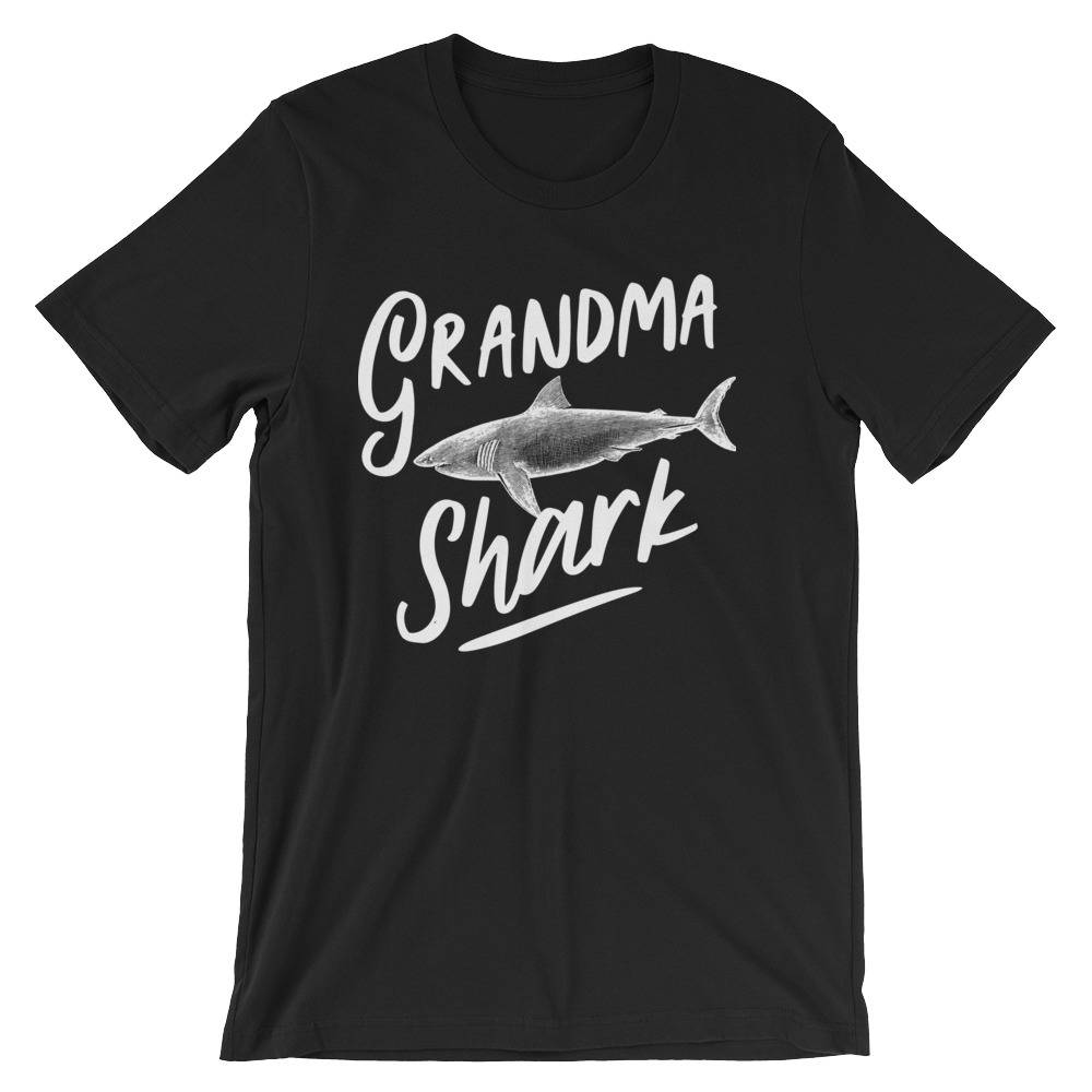 Grandma Shark Unisex T-Shirt - Pregnancy Announcement shirt - Grandma shirt - Grandma Gift - gift for grandma - new grandma - Stag & Peach Co