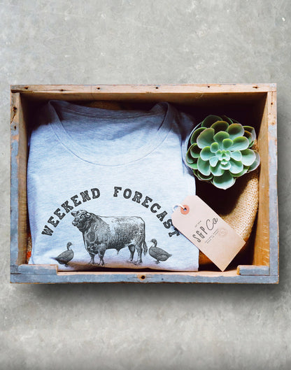 Weekend Forecast Farming Unisex Shirt, Farm shirt, Country Shirt, Farm Wife, Farmer shirt, Farm Life, Farming Shirt, Farm Girl Shirt