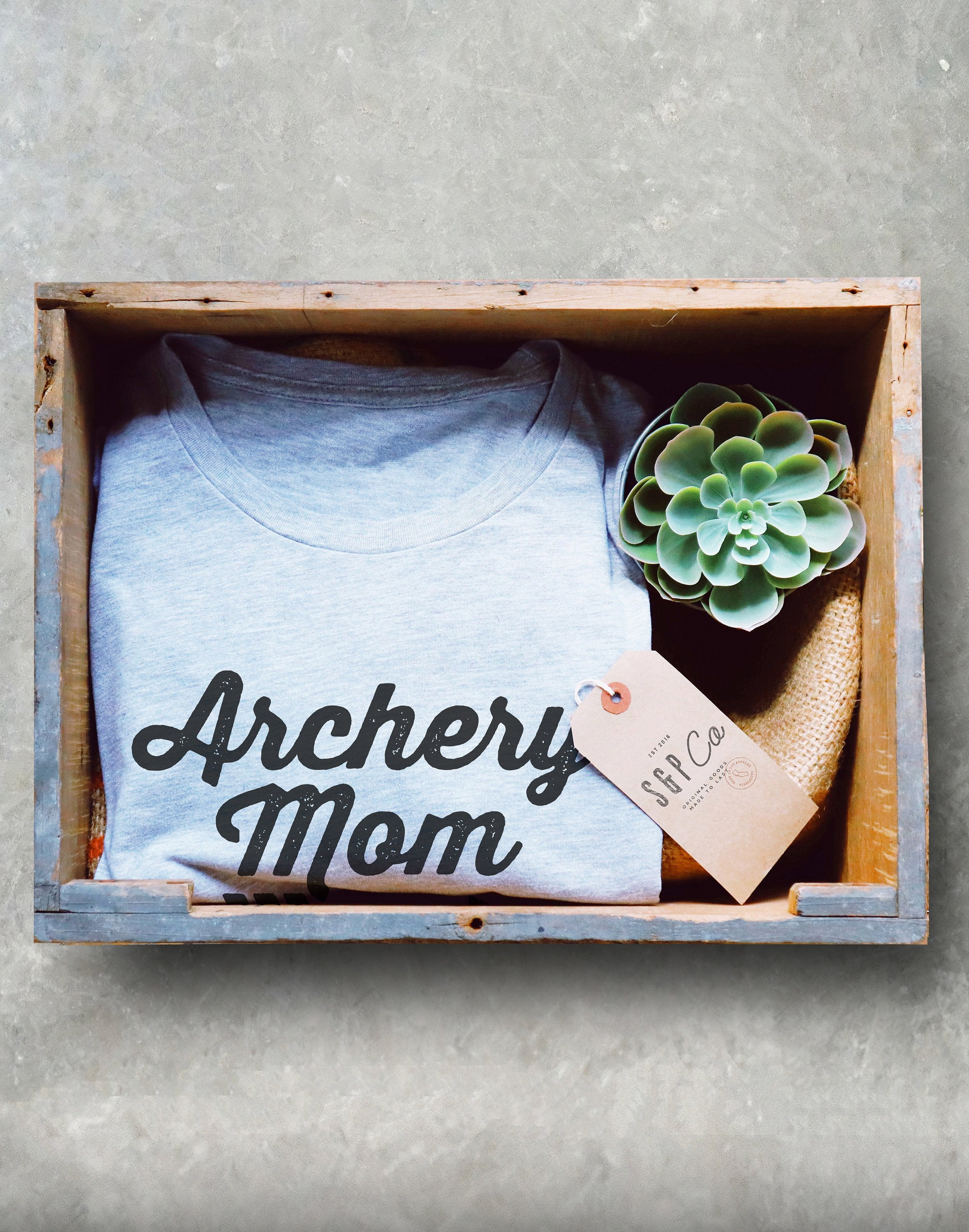 Archery Mom Unisex Shirt - Stag & Peach Co