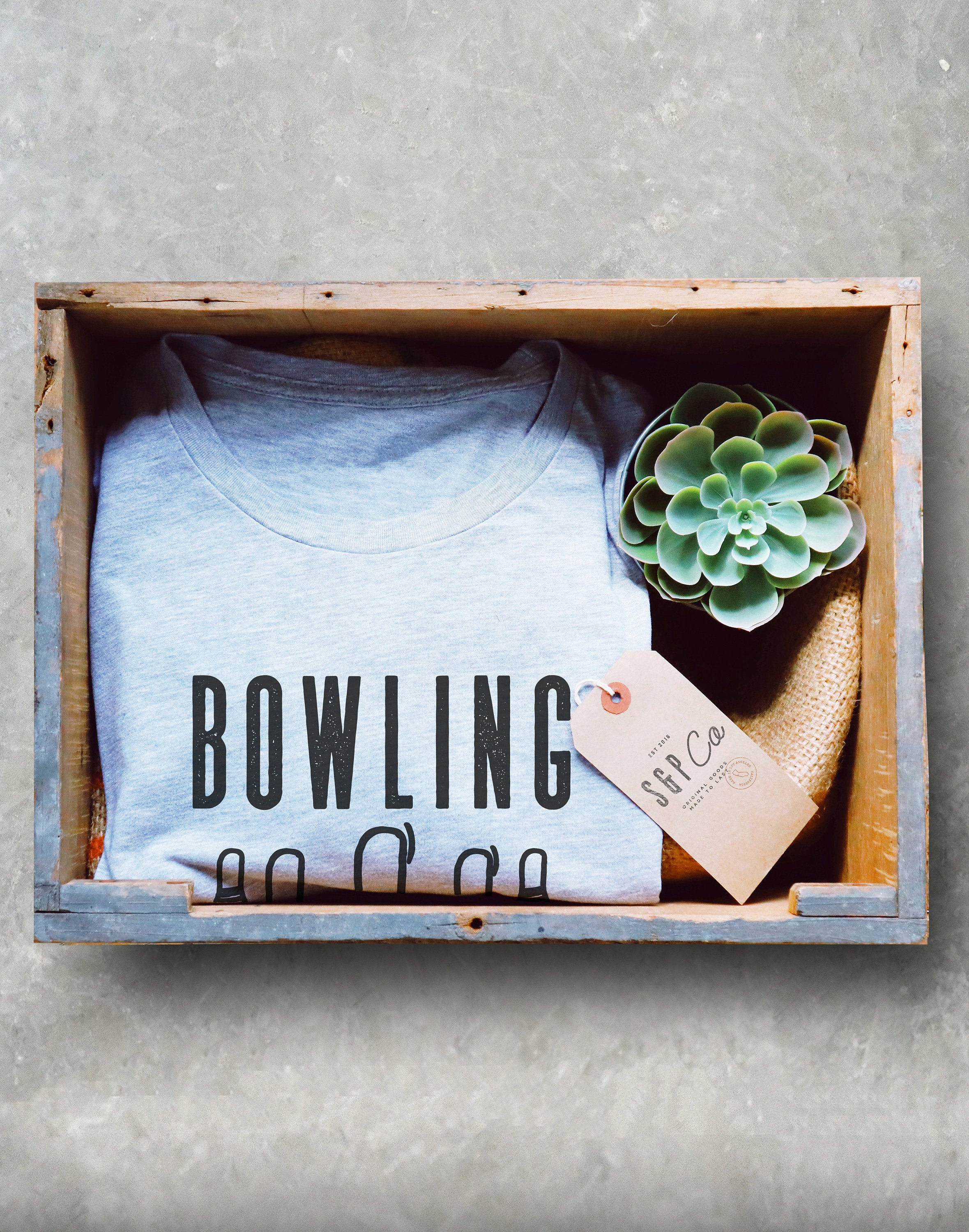 Bowling Is Right Up My Alley Unisex Shirt - Bowling Shirts, Bowling Gifts,  Bowling Party, Bowling Alley, Sports Shirt, Ten Pin Bowling Gift - Stag & Peach Co