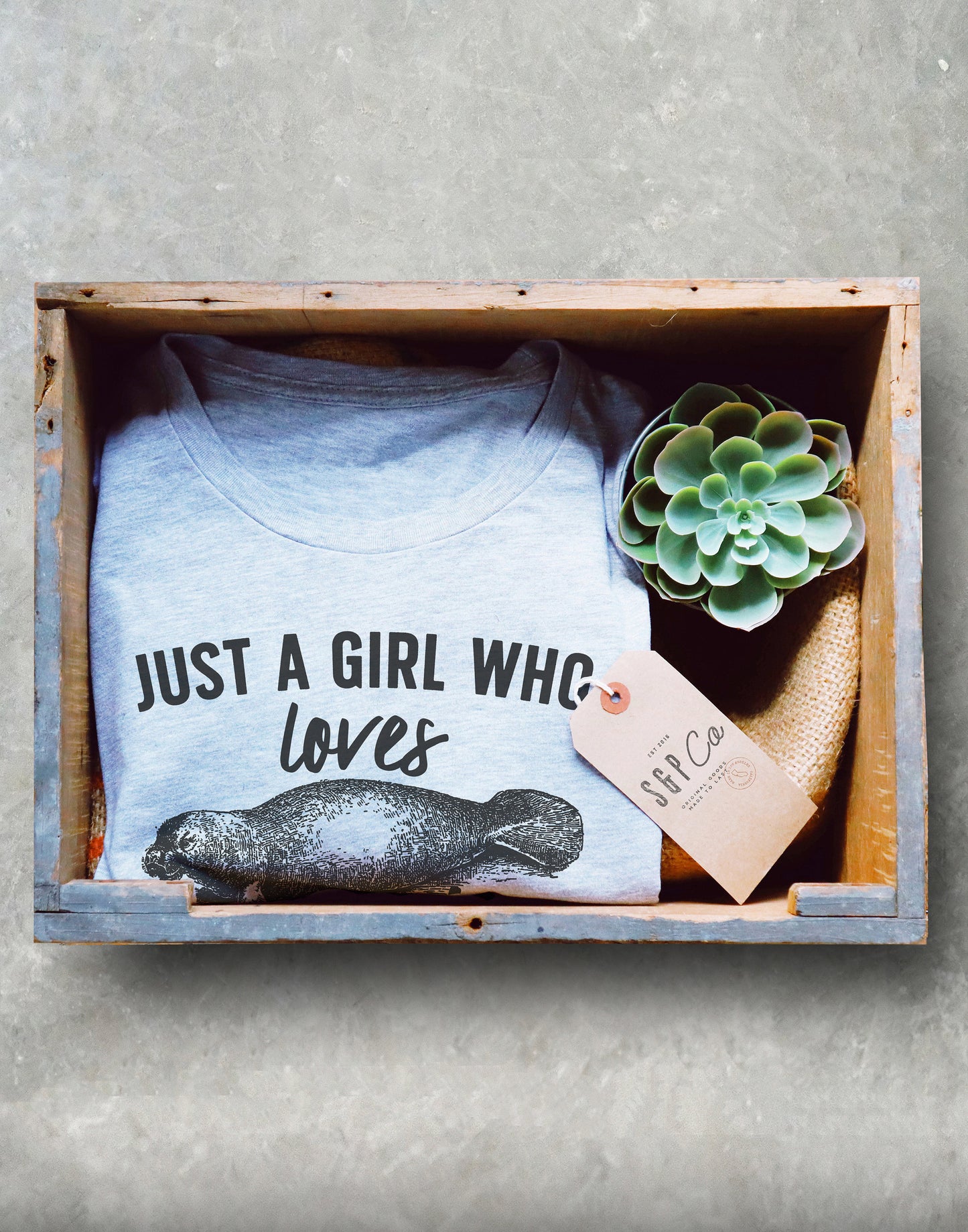Just A Girl Who Loves Manatees Unisex Shirt - Manatee Lover Gift, Sea Cow Shirt, Sea Creature T-Shirt, Floaty Potato Shirt, Marine Biologist