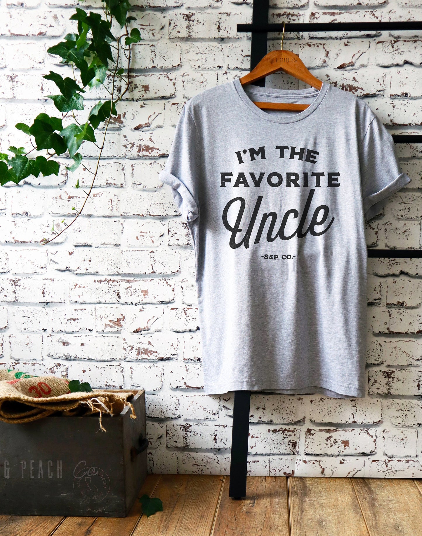 I'm The Favorite Uncle Unisex Shirt -Funny Uncle Shirt, Gift For Uncle From Niece or Nephew, Fathers Day Gift For Brother, Pregnancy Reveal